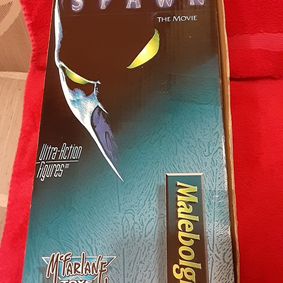 Collectible- McFarlane Action Figure & DVD - Picture 2 of 8